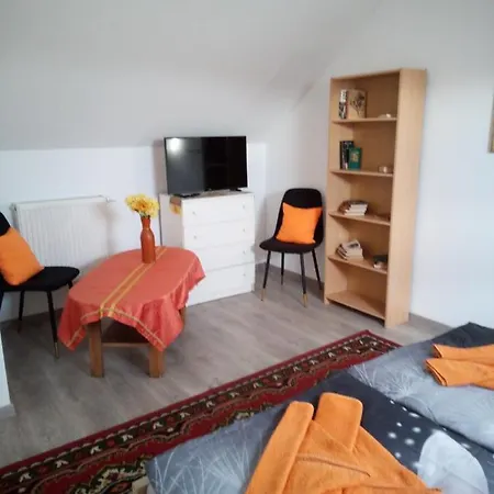 Brezovay Kastely Panzio Bed & Breakfast Egerszolat