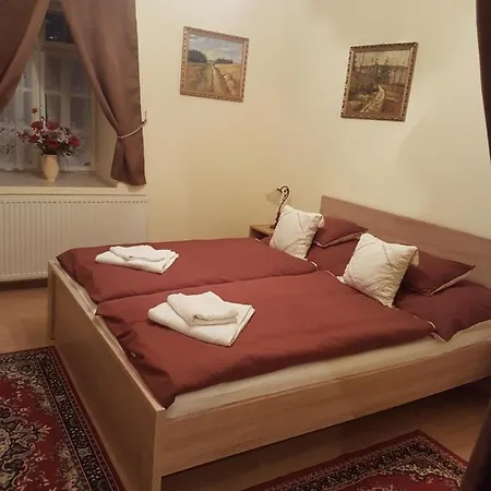 Brezovay Kastély Panzió