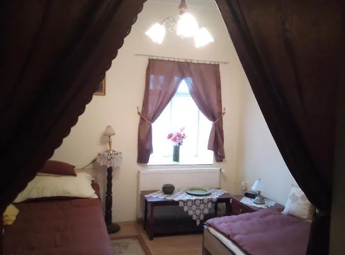 Brezovay Kastely Panzio فندق مبيت وإفطار 3*
