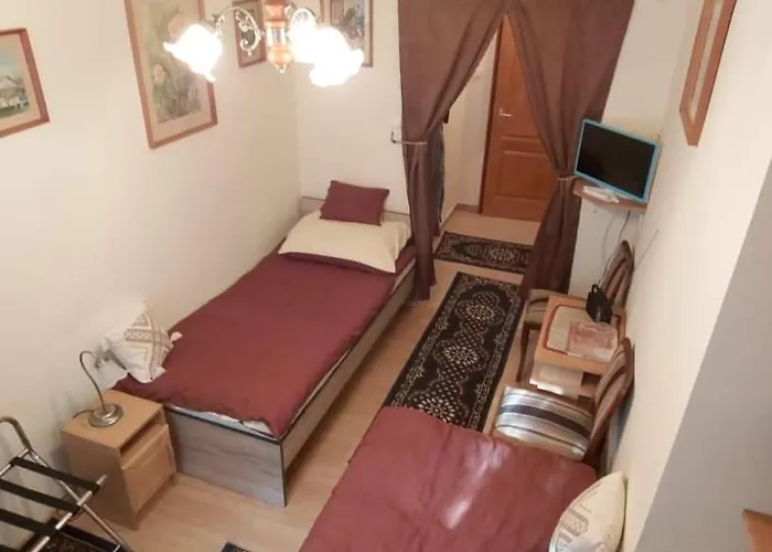 Brezovay Kastely Panzio فندق مبيت وإفطار 3*